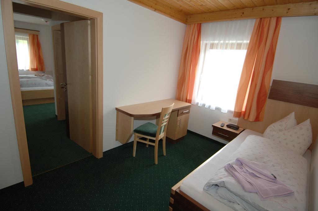 Gaestehaus Ingeborg Saalbach-Hinterglemm Ruang foto